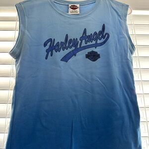 2003 Harley Davidson Alaska sleeveless ladies tee. Size XL. Runs more like Med
